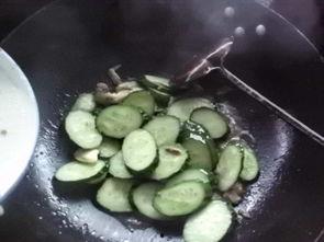 怎么制作吃瓜图片视频呢