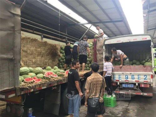 泸州万达吃瓜事件视频