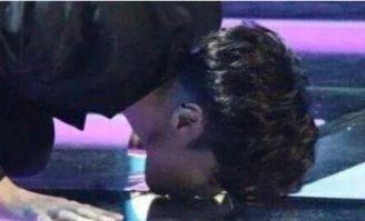 比心视频吃瓜,揭秘网红吃瓜背后的娱乐生态