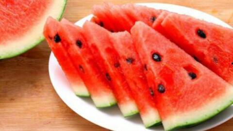 三口吃瓜视频全集,揭秘视频全集背后的精彩故事